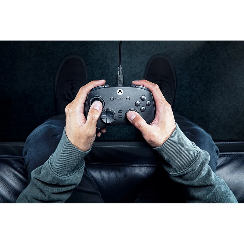 Геймпад Razer Wolverine V3 Чёрный