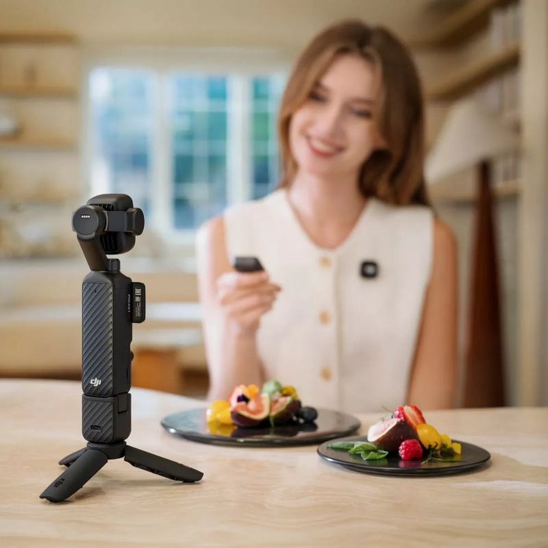 Cameră action DJI Osmo Pocket 4P Standard Combo Negru