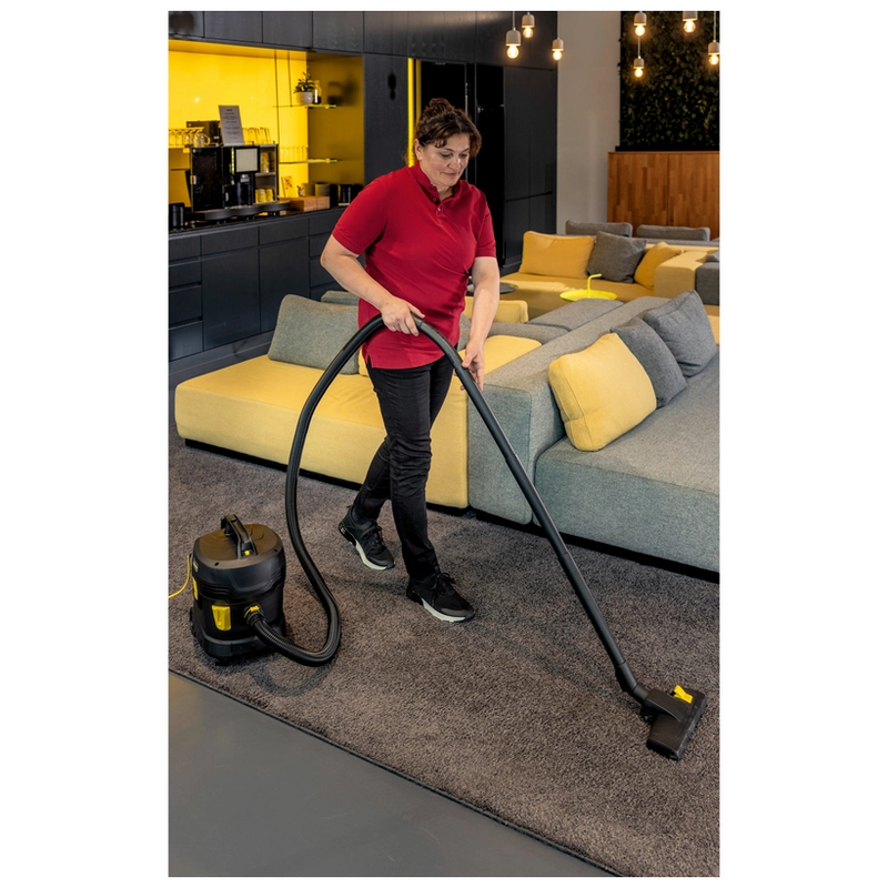 Aspirator Karcher T 11/1 Classic Adv Re!Plast Go!Further Negru