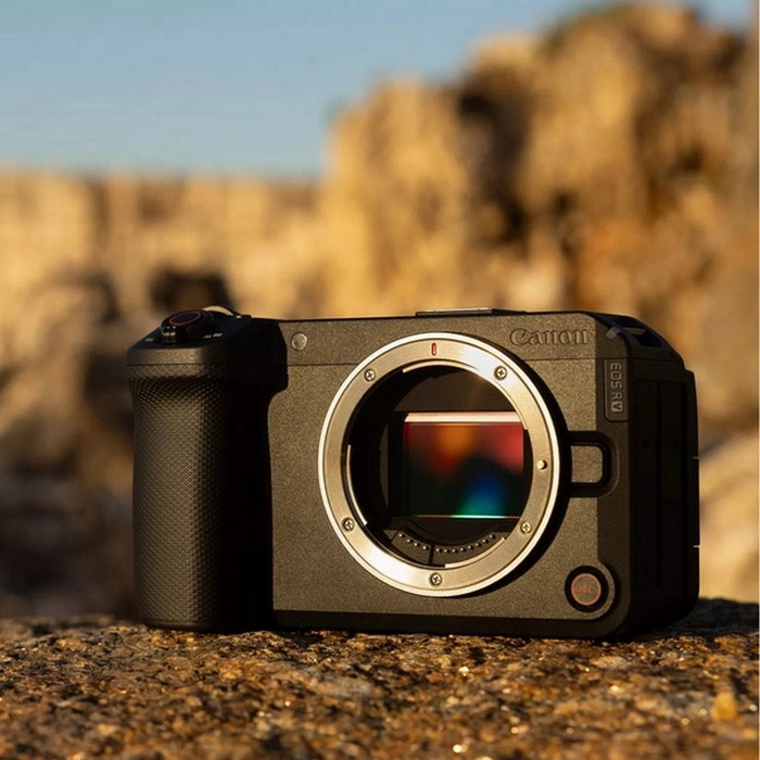 Беззеркальный фотоаппарат Canon EOS R6 V Body