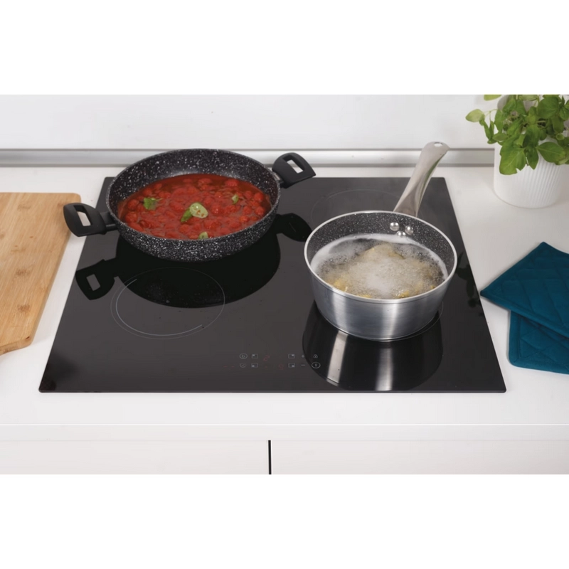 Plită cu inducție Candy CI642C Negru