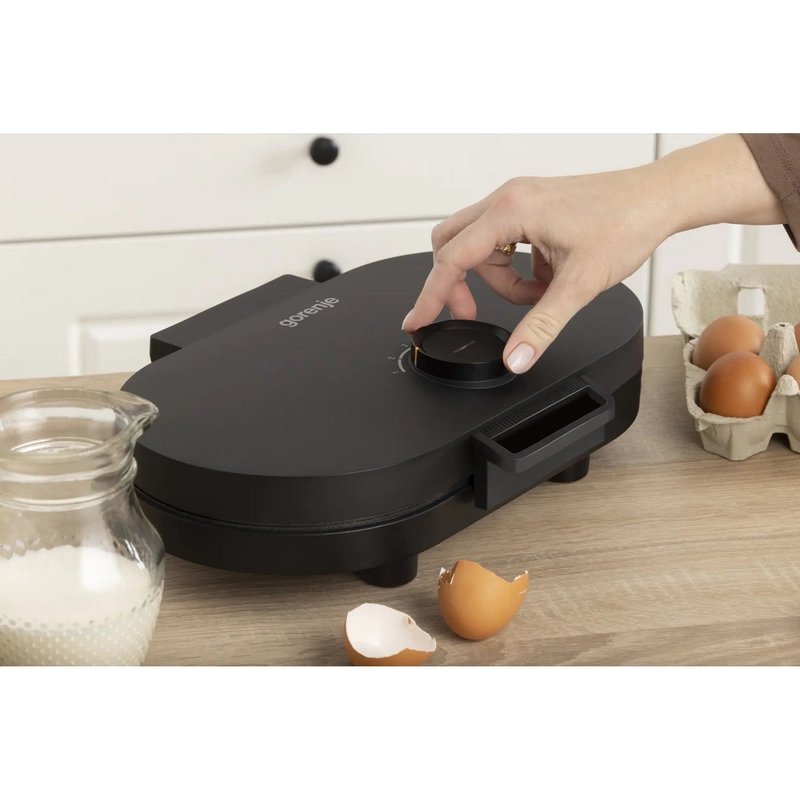 Aparat pentru vafe Gorenje WM1200B Negru