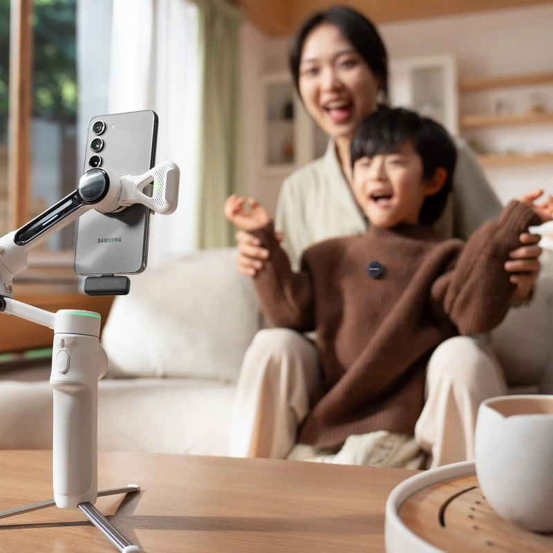 Портативный записывающий микрофон Insta360 Mic Air (1 TX + 1 RX) Беспроводной Черный