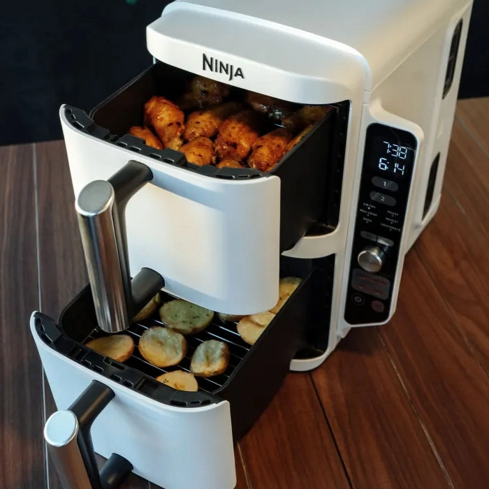 Friteuză cu aer cald Ninja Double Stack XL Alb