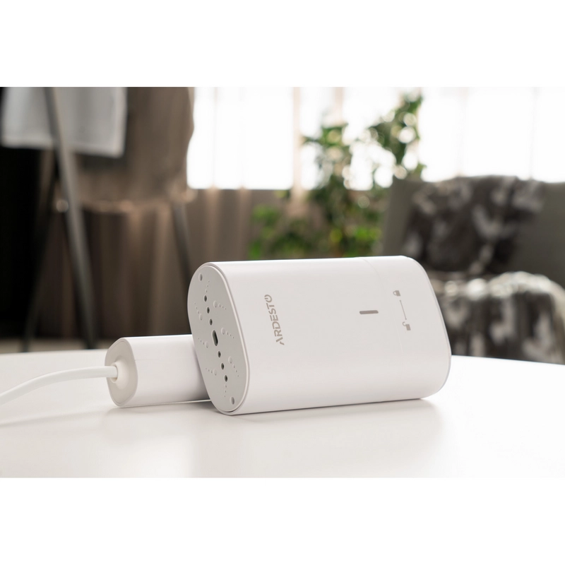 Aparat de călcat vertical cu aburi Ardesto SI-S1200W Alb