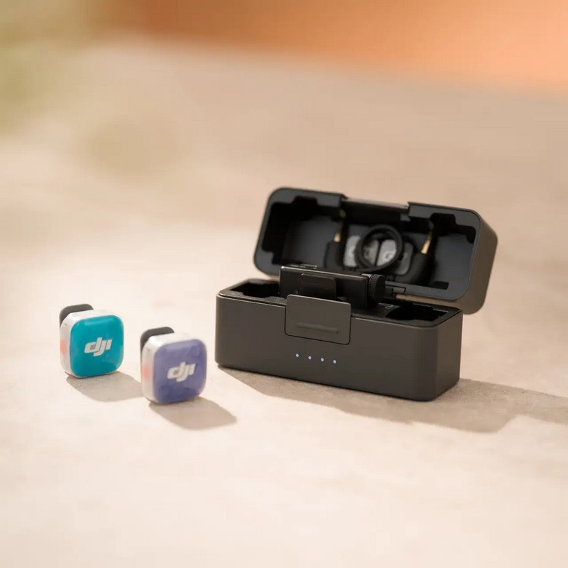 Портативный записывающий микрофон DJI Mic Mini 2S (2TX + 1RX + Charging Case) Беспроводной Черный
