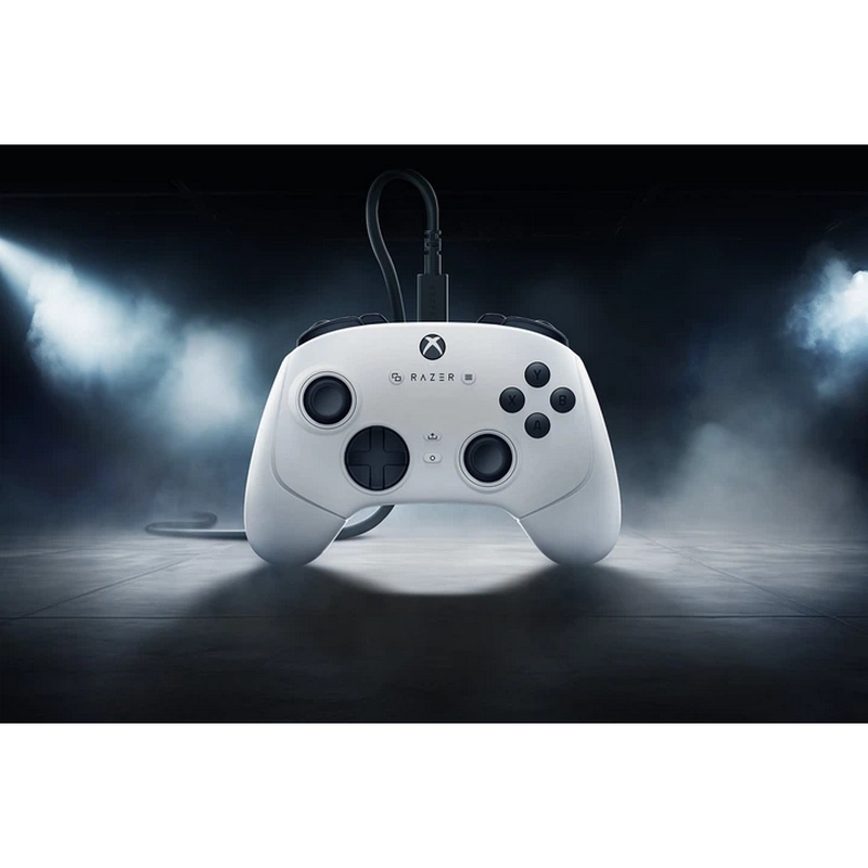 Геймпад Razer Wolverine V3 Белый