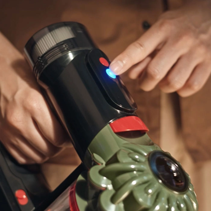 Вертикальный Пылесос Dyson V8 Cyclone Черный
