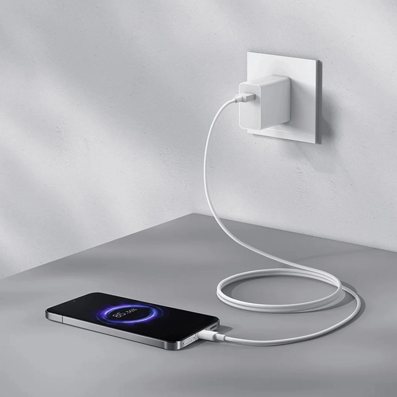 Кабель для зарядки и синхронизации Xiaomi BHR087GGL Белый