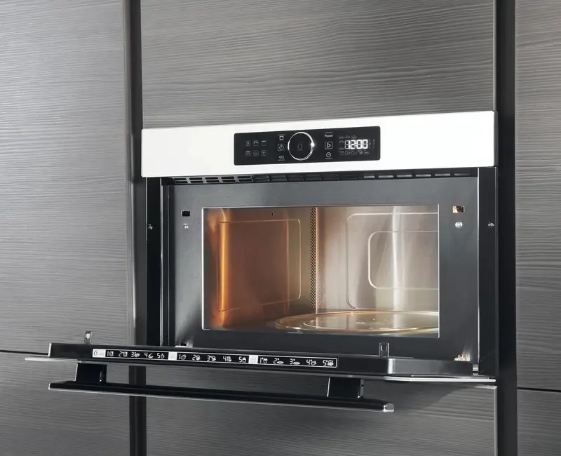 Cuptor cu microunde Whirlpool AMW 730/WH