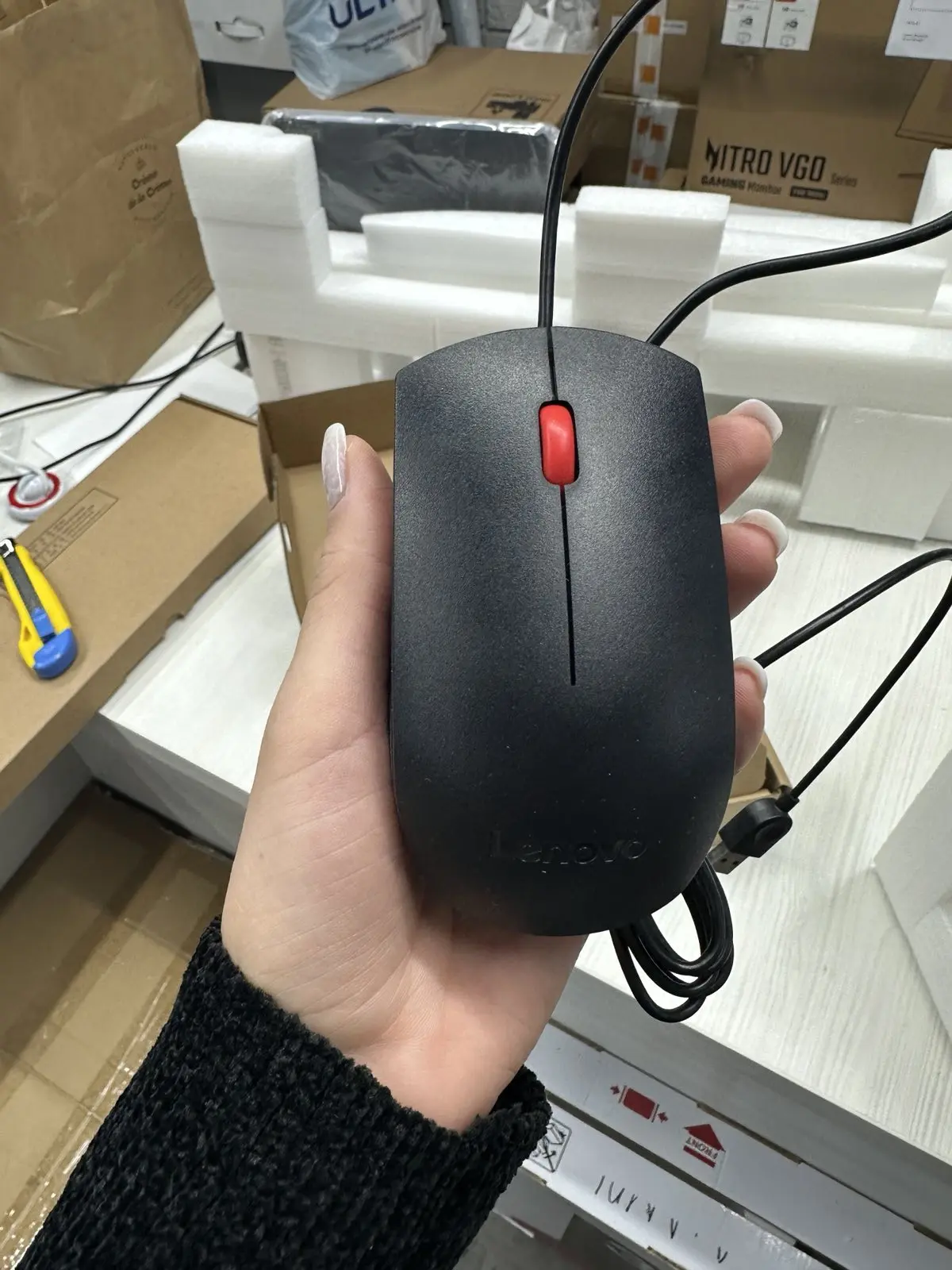 Моноблок Lenovo V50a 24IMB 8 ГБ 256GB