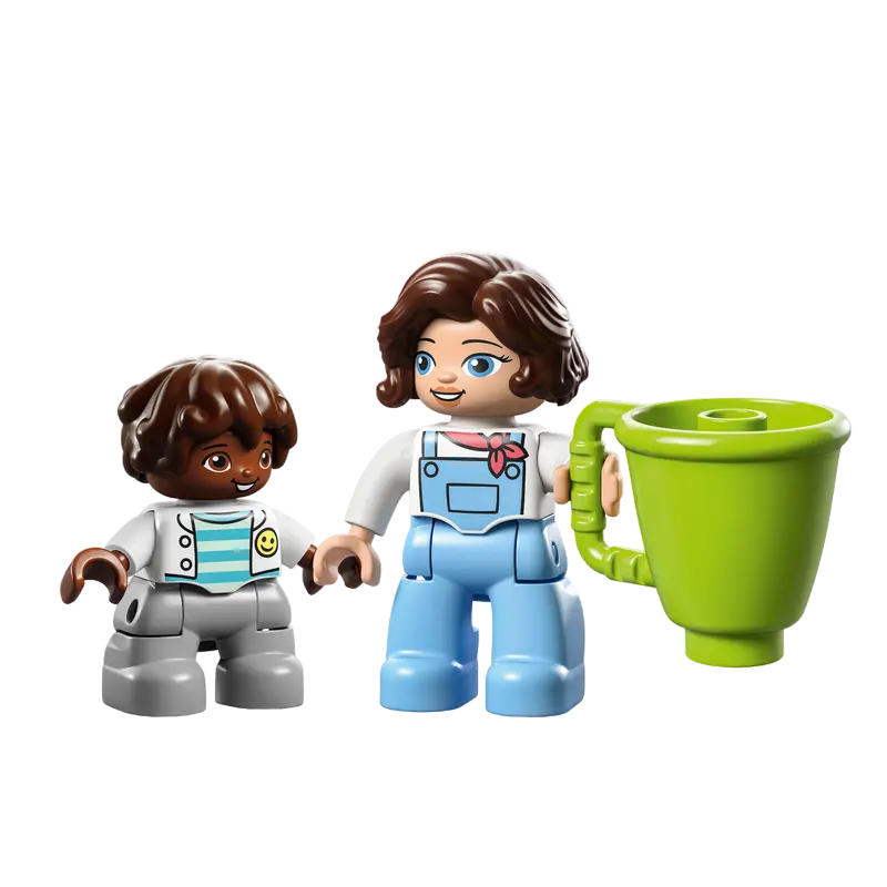 Constructor LEGO Family House on Wheels Multicolor