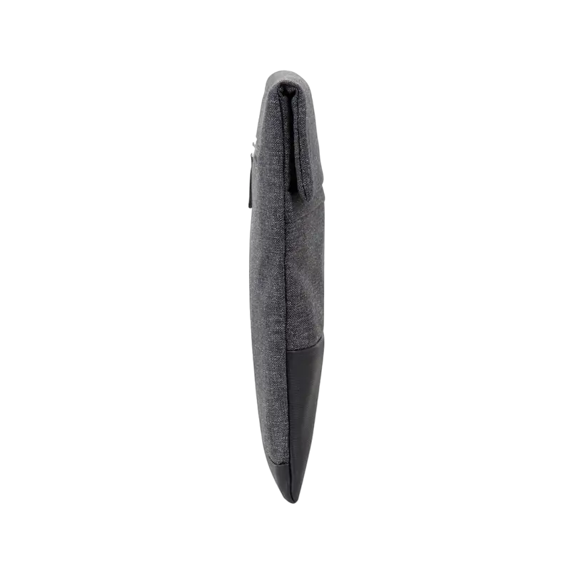 Универсальный чехол для ноутбука Rivacase Lantau Черный