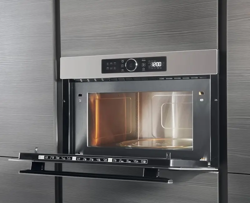 Микроволновая печь Whirlpool AMW 730/SD Серебристый