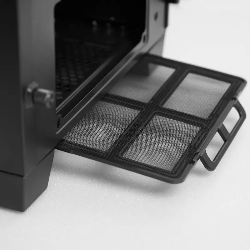 Компьютерный корпус Chieftec GA-01B-L-OP Midi-Tower Черный