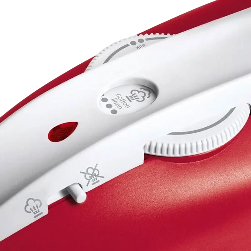 Дорожный утюг Electrolux MOTION Красный