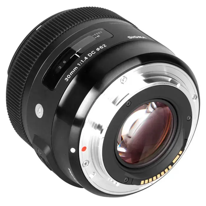 SIGMA AF 30mm f/1.4 DC HSM