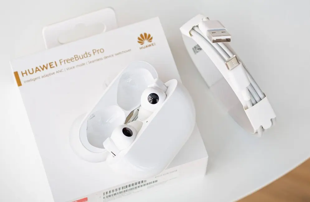 Наушники Huawei FreeBuds Pro