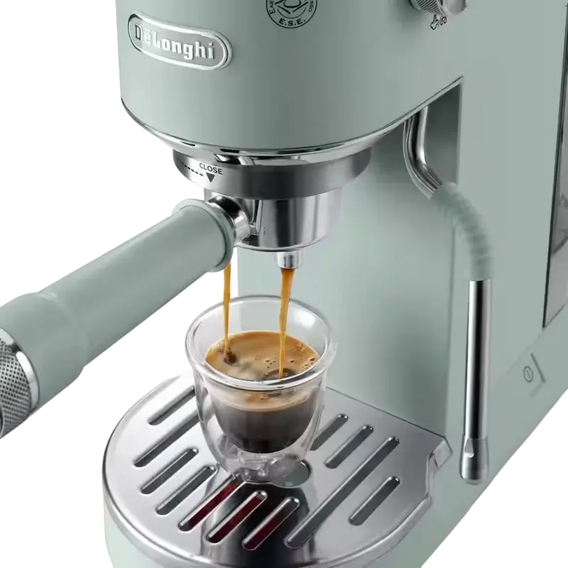 Кофеварка рожковая DeLonghi EC890GR, 1450Вт, Зелёный