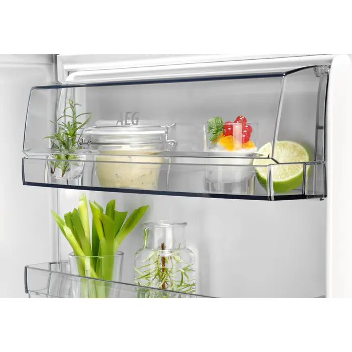 Холодильник AEG SCE818E8TS Белый