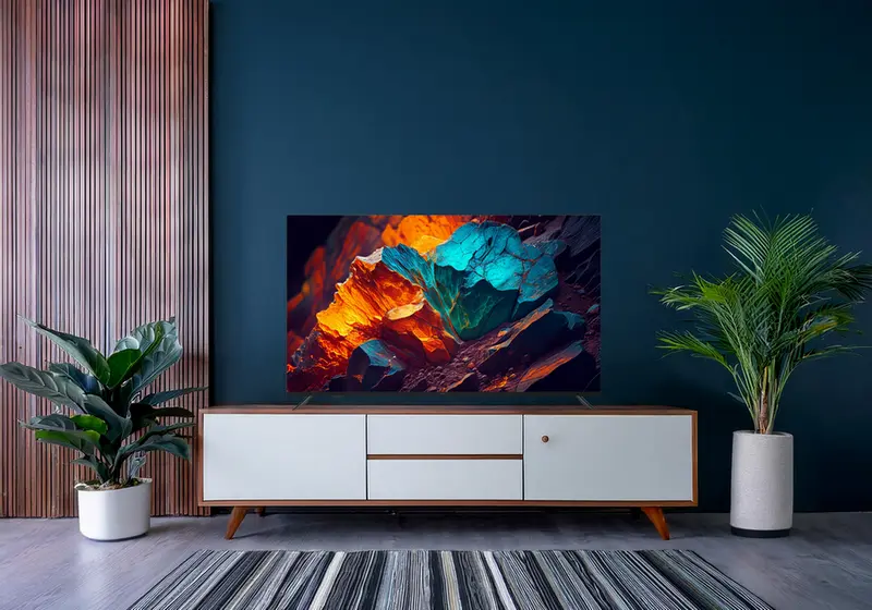 65" QLED SMART Телевизор KIVI 65U770QB Черный