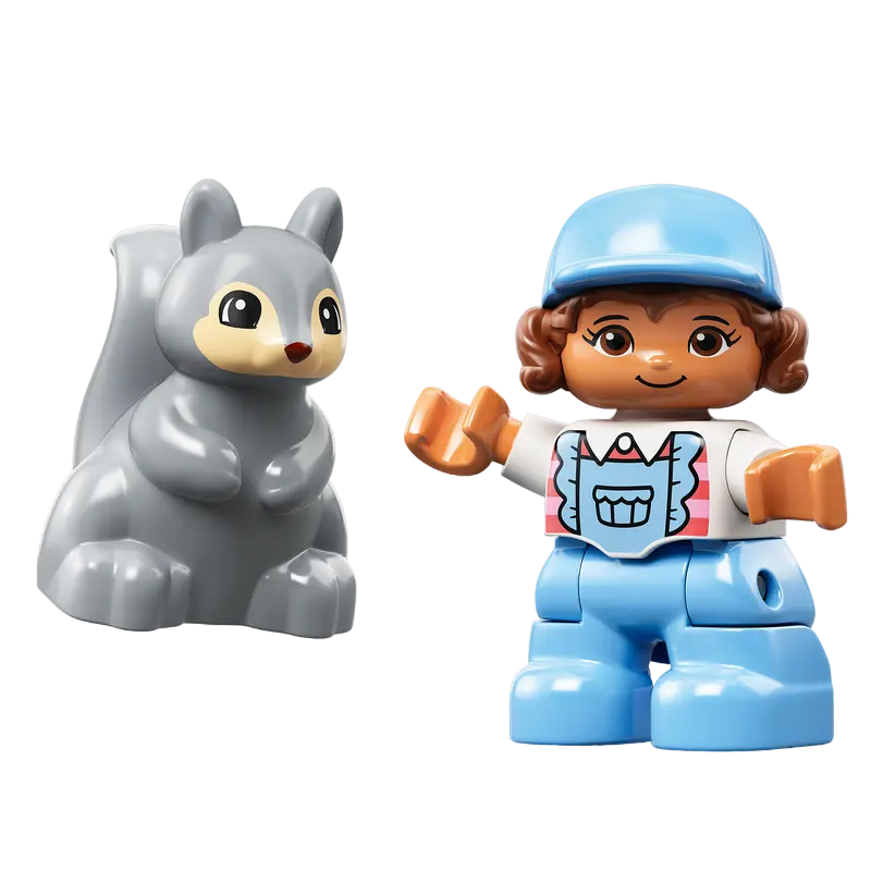 Конструктор LEGO Family Camping Van Adventure Разноцветный