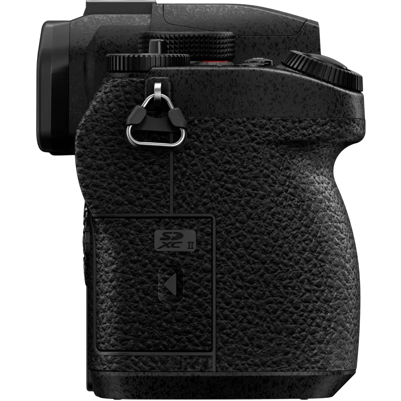 Беззеркальный фотоаппарат Panasonic Lumix DC-G97E