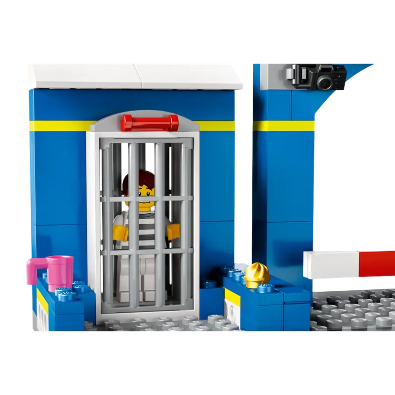 Конструктор LEGO Police Station Chase Разноцветный