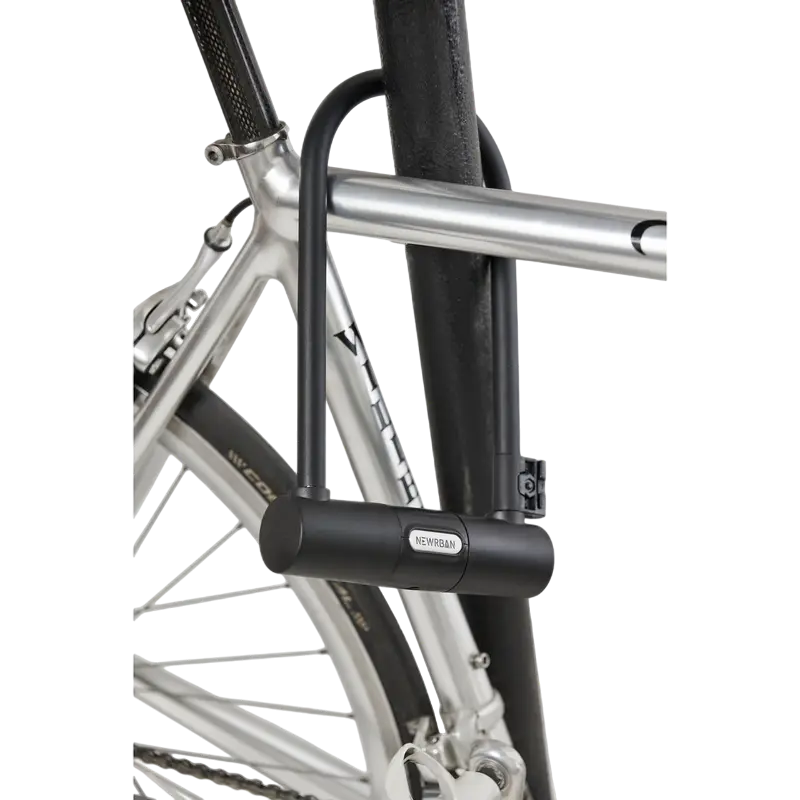 U-lock with mounting bracket