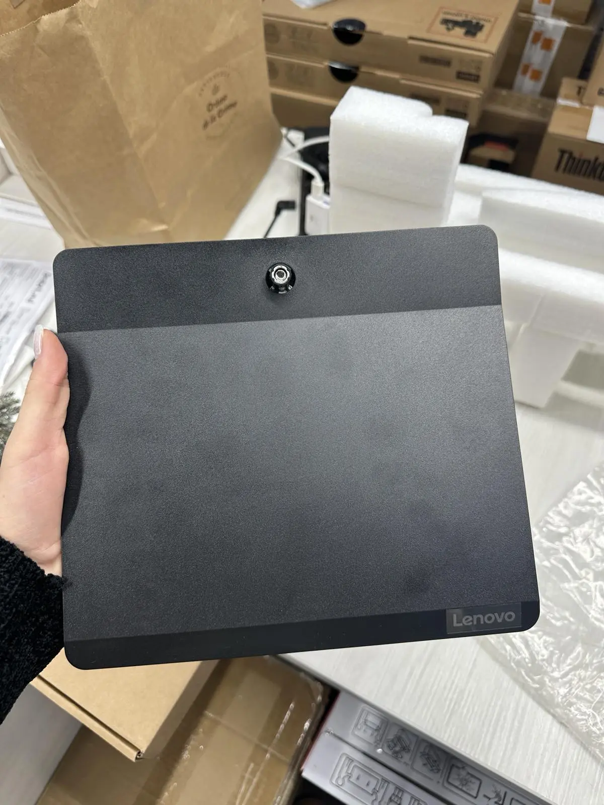 Моноблок Lenovo V50a 24IMB 8 ГБ 256GB