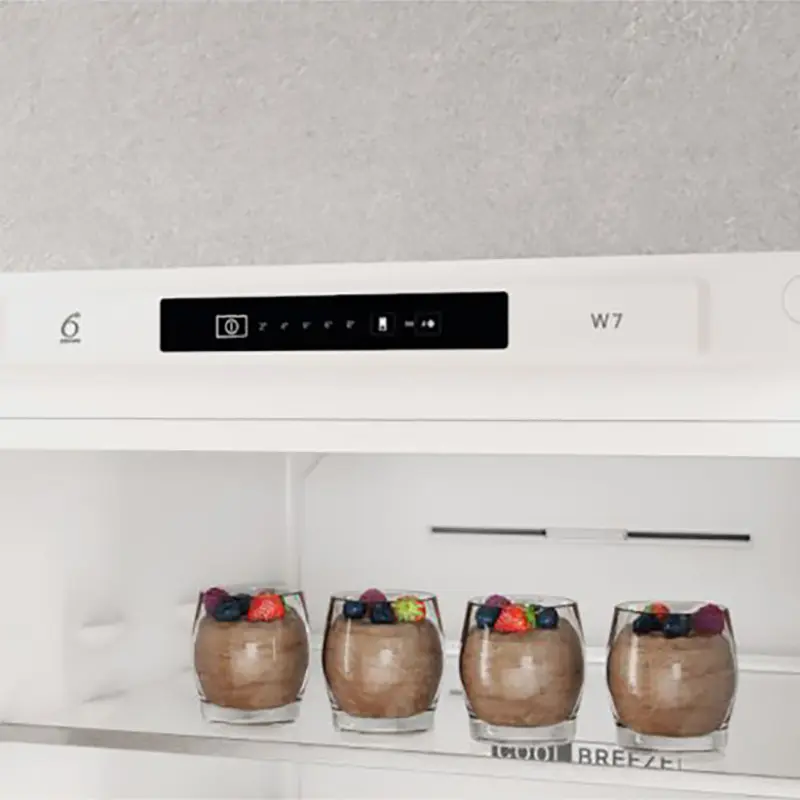 Холодильник Whirlpool W7X 81I W Белый