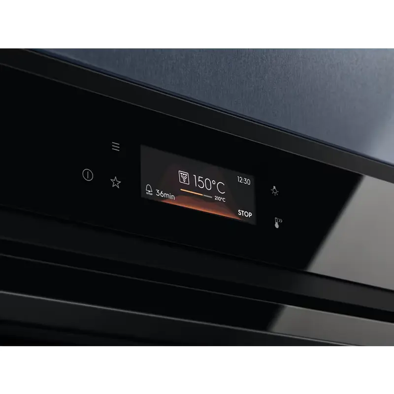 Электрический духовой шкаф Electrolux EOB8S39H Черный