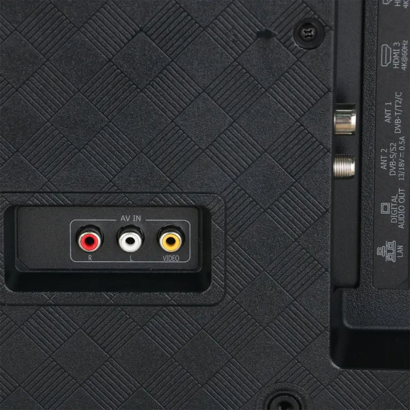 55" QLED SMART Телевизор Hisense 55E7KQ Черный